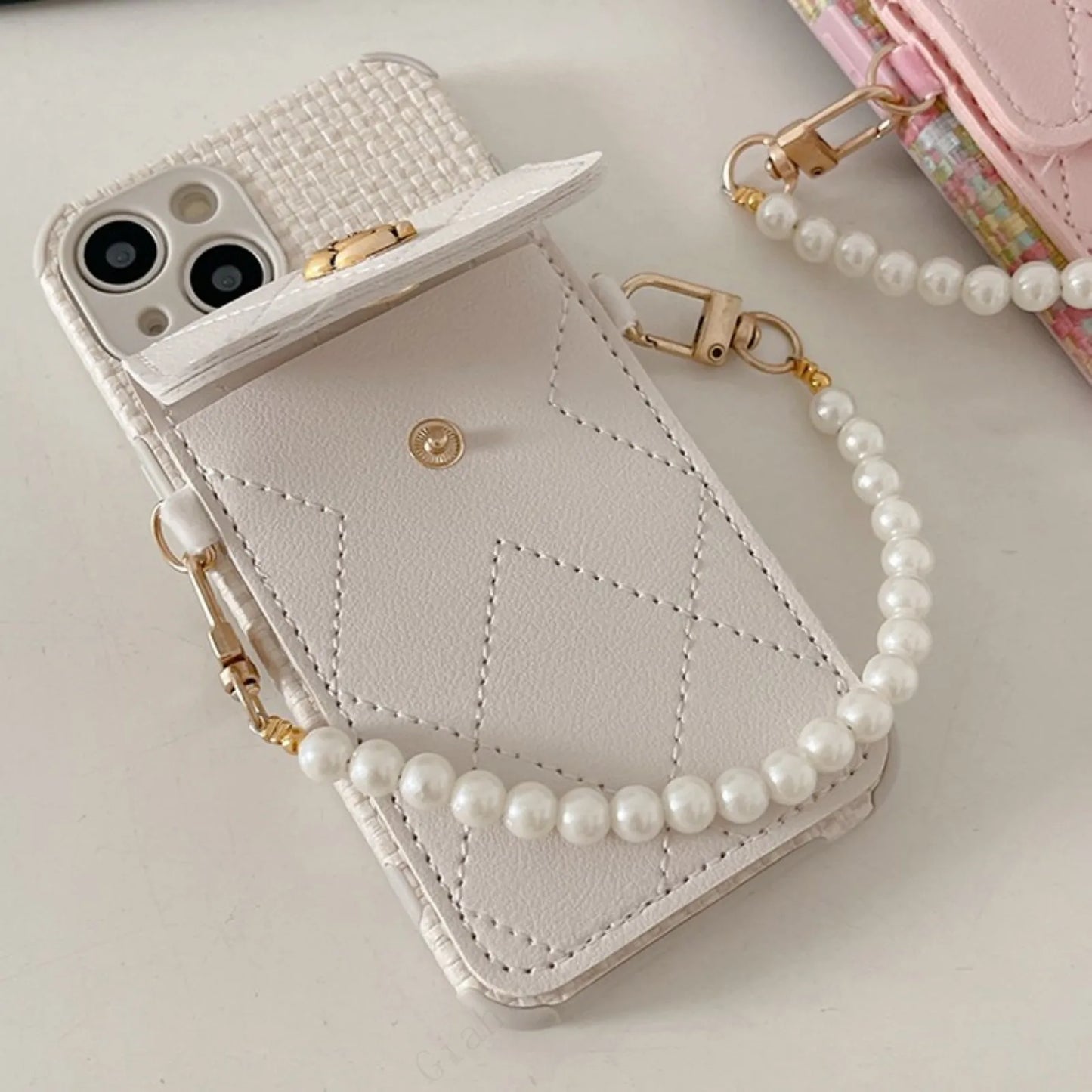 iPhone 15 14 13 12 11 Pearl Chain Strap Phone Case